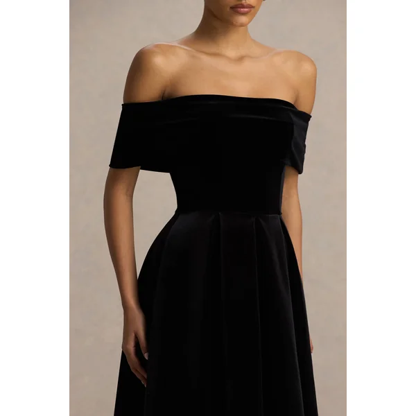 Ablaze | Robe longue Bardot en velours noir