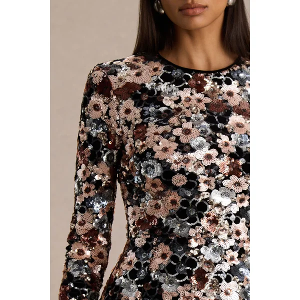 Adaline | Mini-robe noire en velours avec manches longues et détails floraux en sequins