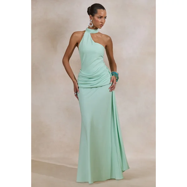 Aevina | Robe longue menthe en satin à encolure asymétrique et détail écharpe