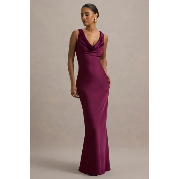 Alesso | Robe longue en satin rouge bordeaux à décolleté bénitier