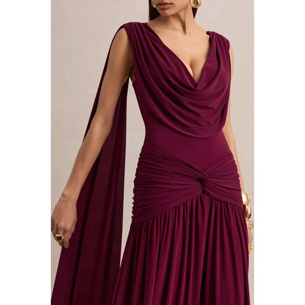 Amelisse | Robe longue bordeaux à encolure plongeante avec détails froncés