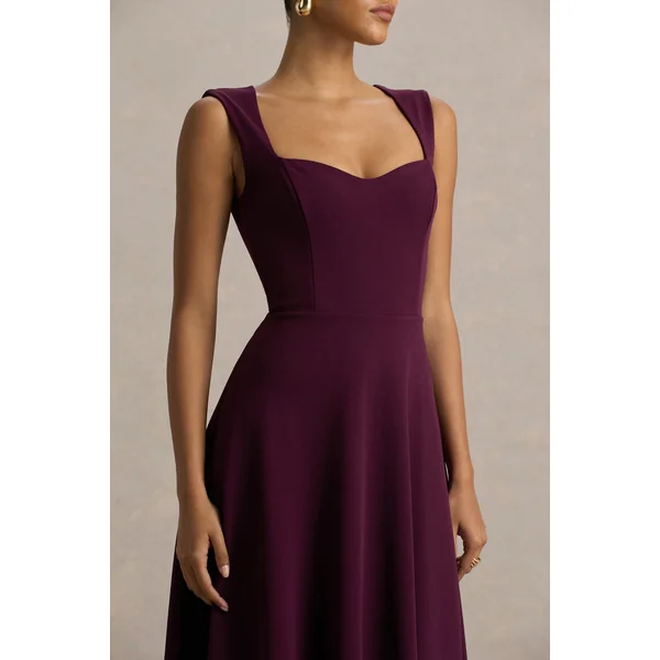 Andromeda | Robe Mi-Longue Bordeaux À Décolleté Cœur