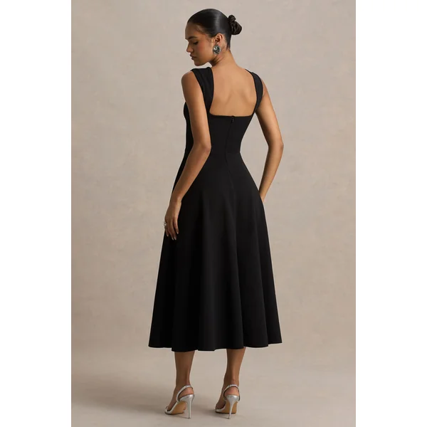 Andromeda | Robe mi-longue noire à encolure cœur