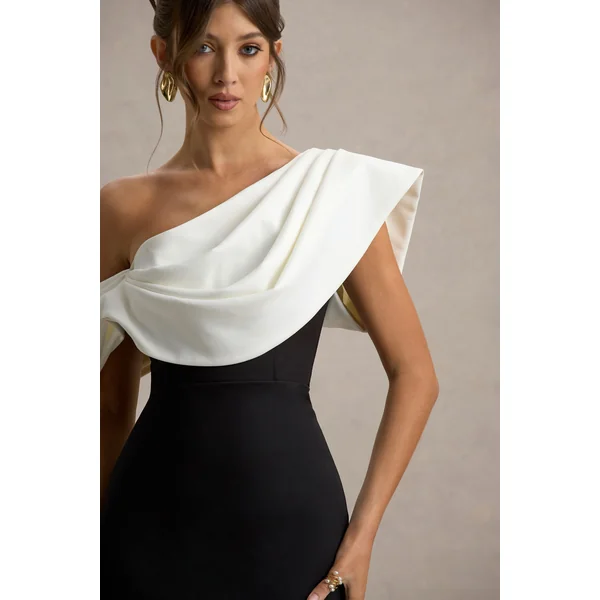 Angelina | Robe longue noire et blanche à épaule drapée