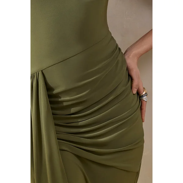 Angelique | Robe Longue Asymétrique Torsadée Vert Olive