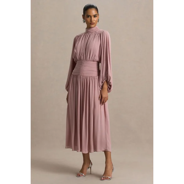Annabel | Robe mi-longue vieux rose à encolure haute avec taille basse et détails plissés