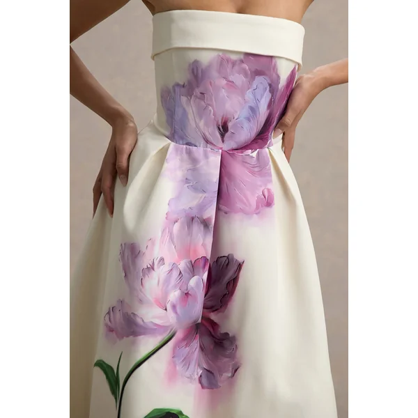Annalise | Robe Mi-Longue Rose Floral Évasée à Bandeau
