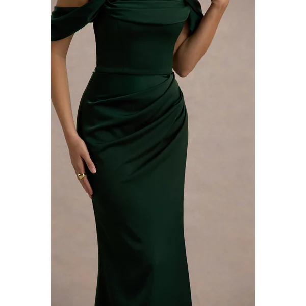 Annie | Robe Longue Vert Bouteille en Satin à Décolleté Bardot avec Jupe Drapée à Fente