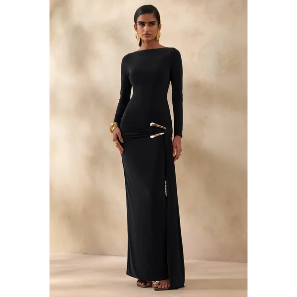 Astrielle | Robe longue noire à encolure large avec détail doré et écharpe