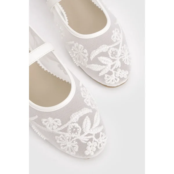 Ballerines De Mariée En Mesh Perlé Avec Bride À Boucle