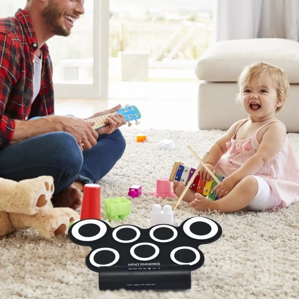 Batterie Electronique Portable à 7 Pads avec 2 Haut-Parleur Roll Up Tambour avec 2 Baguettes Sortie MIDI