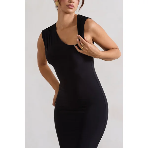 Behind The Scenes | Robe longue noire sans manches