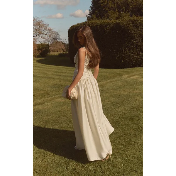 Blanc Robe Longue Satinée Froncée