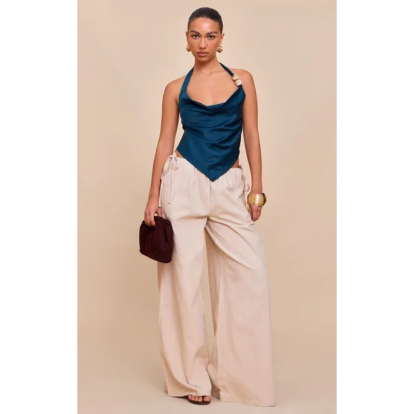 Bleu Sarcelle Haut Dos Nu En Satin Avec Détails De Perles