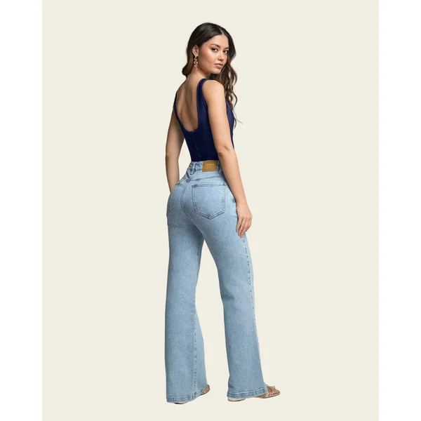 Body à maintien doux avec tulle au décolleté