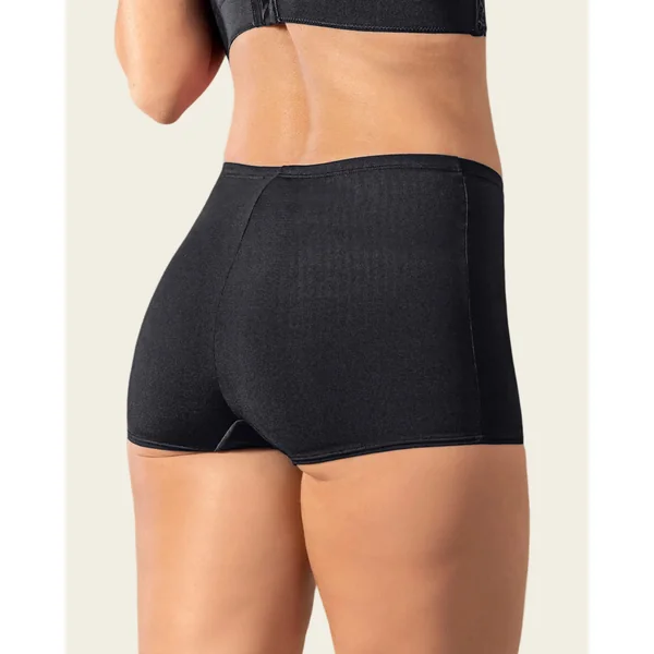 Boxer taille haute en tissu uni.