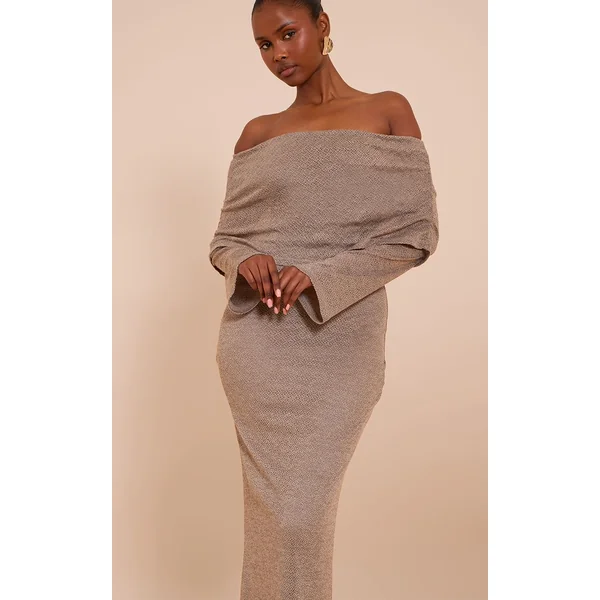Café Au Lait Robe Maxi Bardot Texturée À Revers