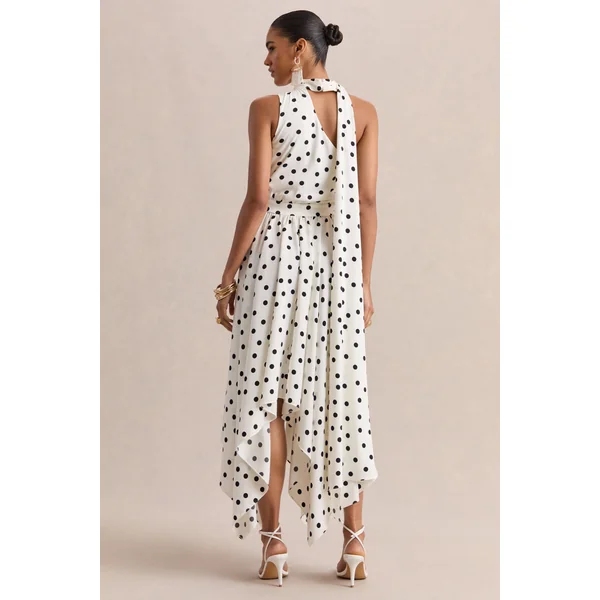 Caluna | Robe mi-longue en satin à pois noirs et blancs à encolure asymétrique avec détail foulard