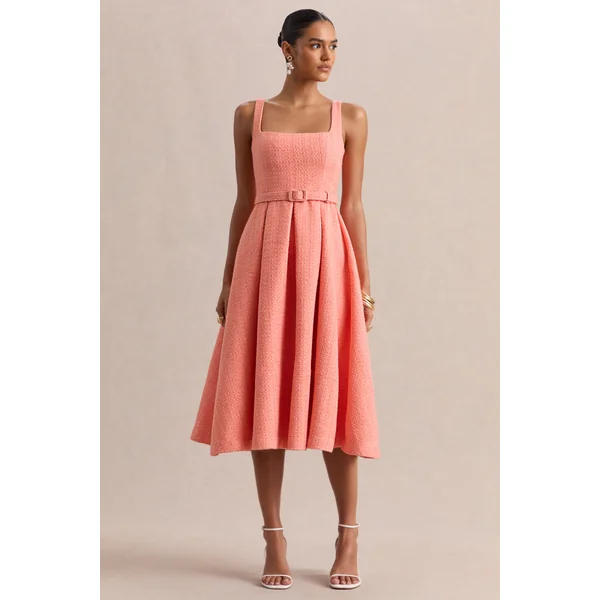 Camoria | Robe mi-longue en bouclé corail à encolure carrée