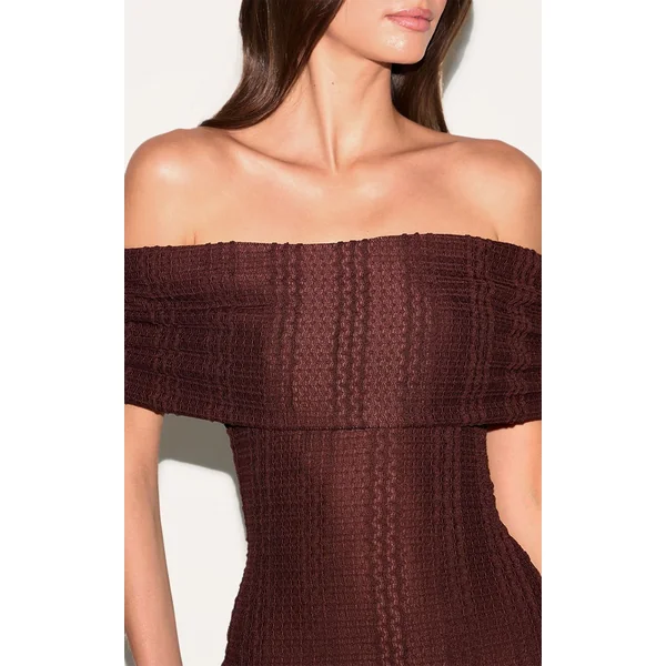 Chocolat Robe Maxi Texturée À Col Bardot