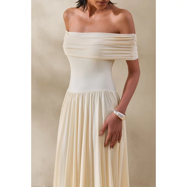 Cindie | Robe longue crème à encolure bardot