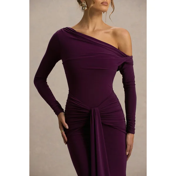 Clover | Robe longue bordeaux à encolure asymétrique avec drapé et nœud