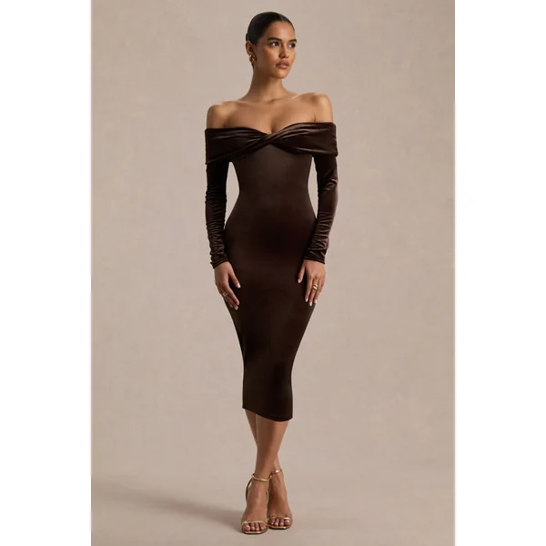 Compliment | Robe mi-longue en velours marron à encolure bardot