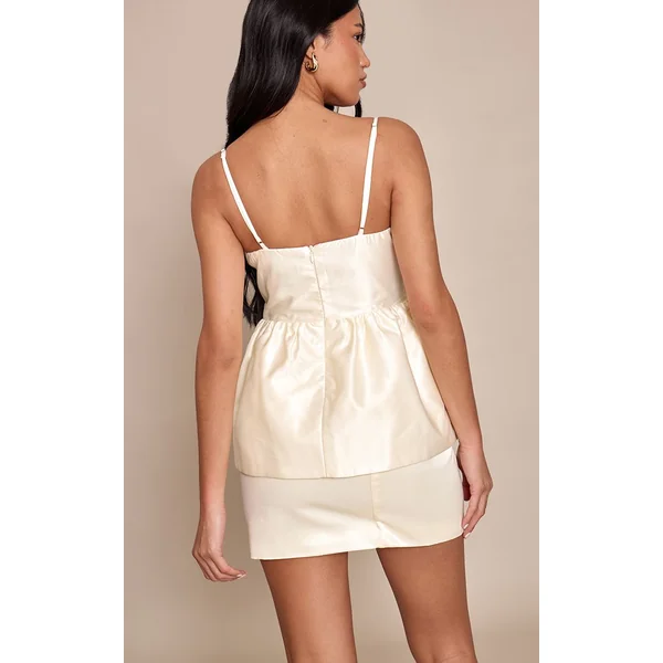 Crème Ensemble Coordonné Jupe Mini Moulante En Satin