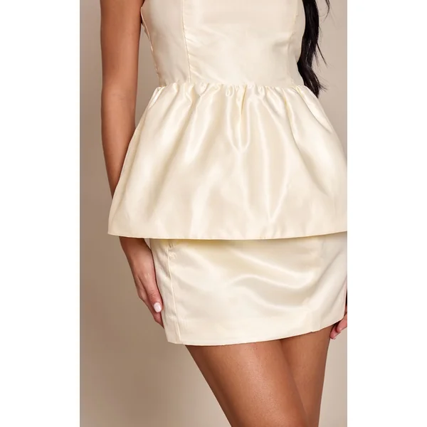 Crème Ensemble Coordonné Jupe Mini Moulante En Satin