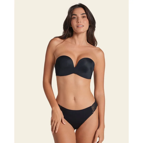 Culotte brésilienne invisible avec des touches de dentelle à la taille