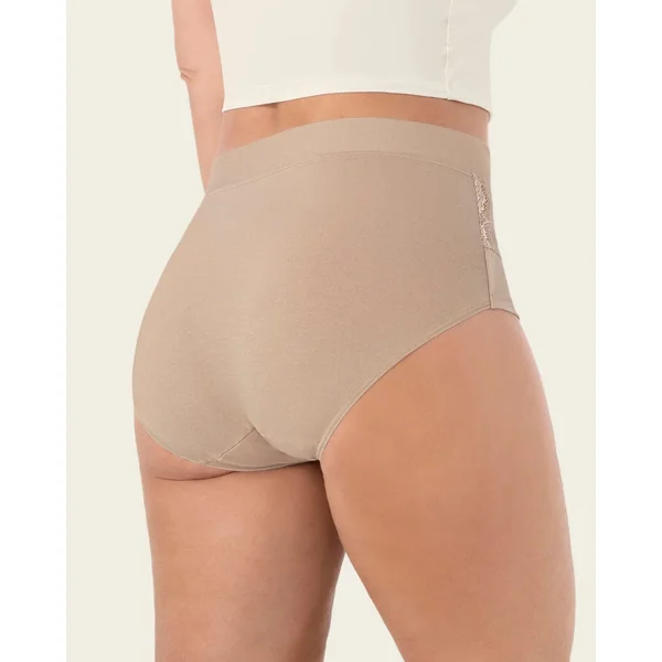 Culotte classique avec détails latéraux en dentelle