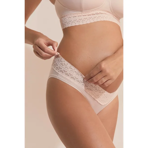 Culotte de maternité détails dentelle