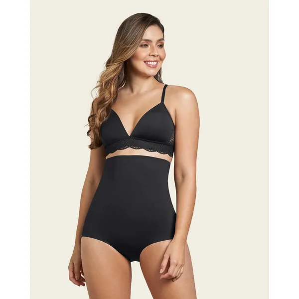 Culotte gainante taille haute avec maintien modéré du ventre et du dos
