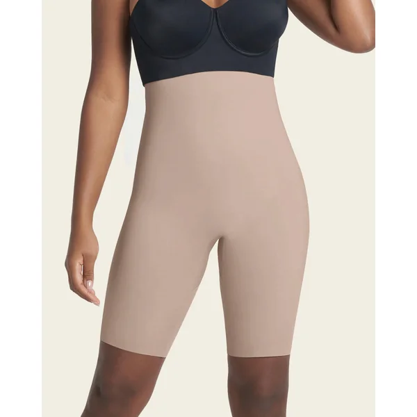 Culotte gainante taille haute invisible avec effet lifté des fesses
