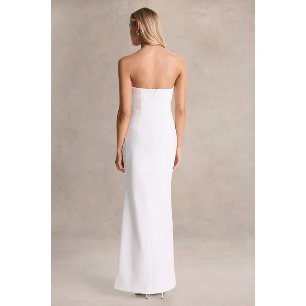 Dreamy Whispers | Robe Longue Fendue à Volants Sans Bretelles Crème
