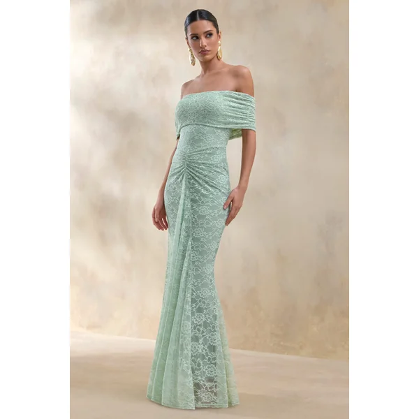 Elinor | Robe longue en dentelle sauge à décolleté bardot avec détails froncés