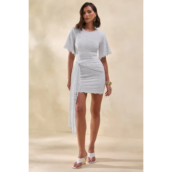 Empressa | Mini-robe blanche en dentelle à encolure ronde avec détail portefeuille