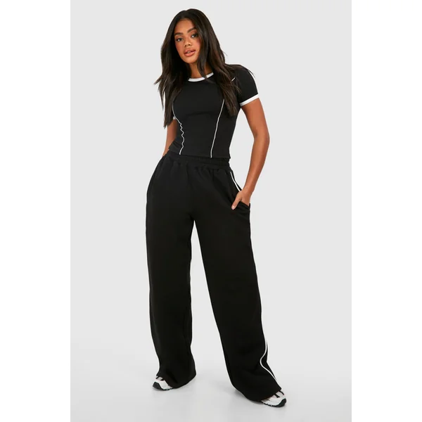 Ensemble T-shirt à détail de passepoil et joggeurs à jambe droite