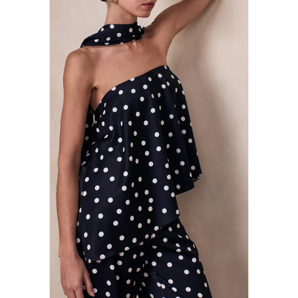 Evandra | Haut bandeau en satin à pois noirs et blancs avec écharpe