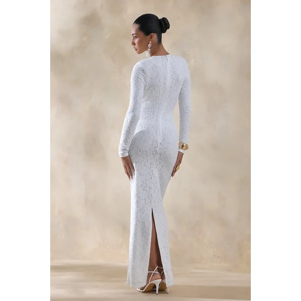 Evangela | Robe longue blanche en dentelle à encolure ronde avec détail portefeuille