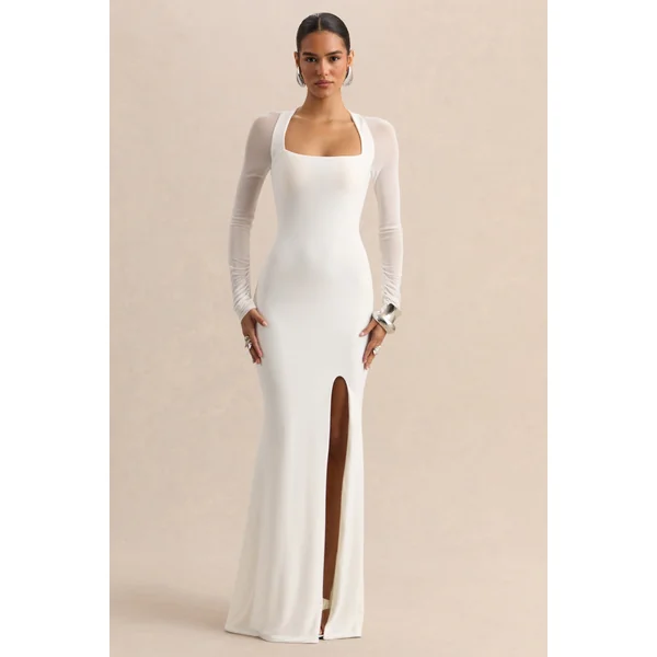 Fleurisia | Robe longue blanche à encolure carrée avec manches longues en mesh