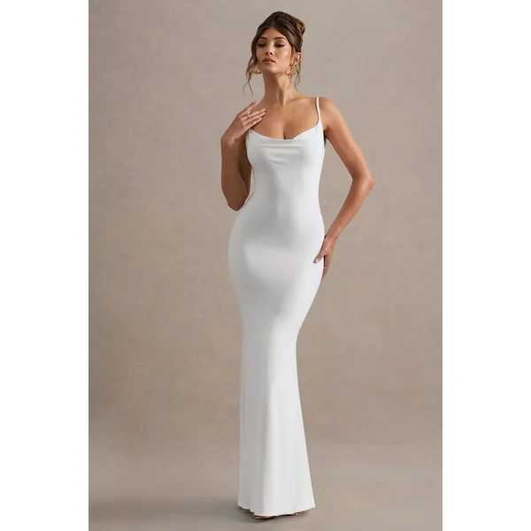 Francoise | Robe longue blanche à col bénitier et dos nu avec dentelle