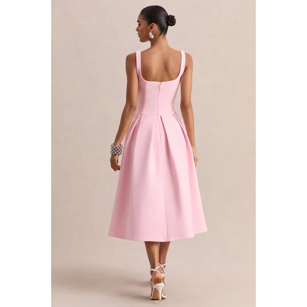 Greta | Robe mi-longue rose clair à encolure cœur