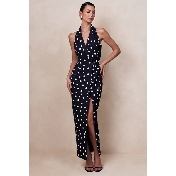Hana | Robe longue tailleur à pois noir et blanc avec décolleté plongeant