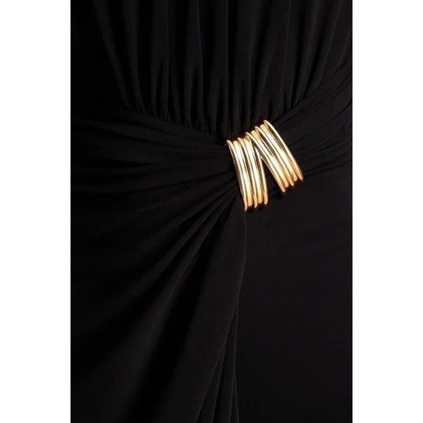 Harlow | Robe mi-longue noire à col montant et jupe portefeuille