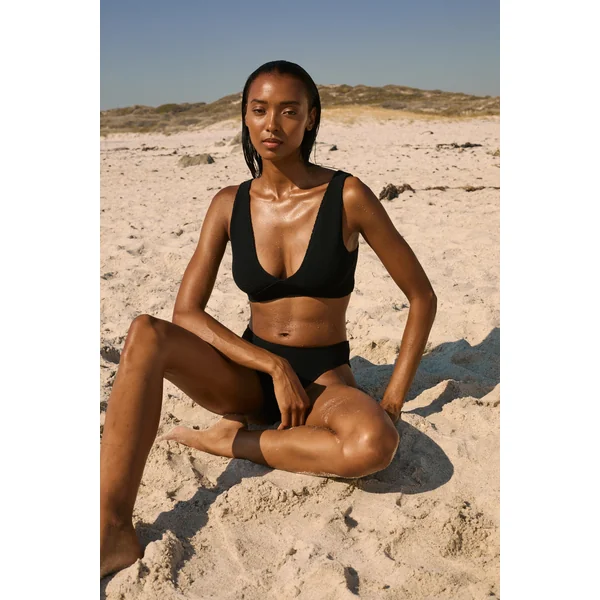 Haut de maillot de bain triangle en matière extensible