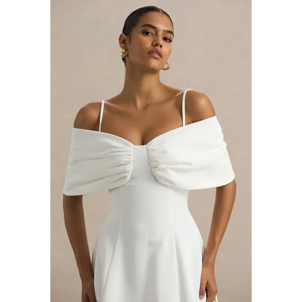 Hettie | Robe mi-longue blanche épaules dénudées à manches courtes avec détail nœud