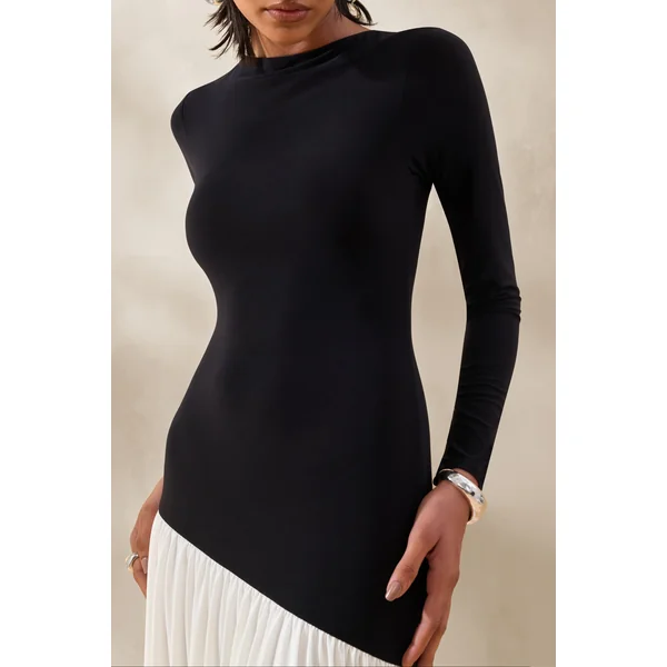 Jasira | Robe longue noir et blanc à encolure ronde avec taille basse asymétrique