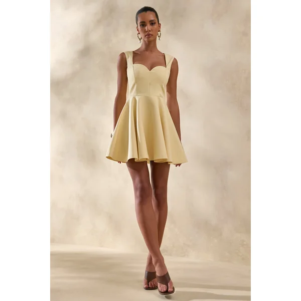 Katya | Mini-robe patineuse à encolure en cœur citron