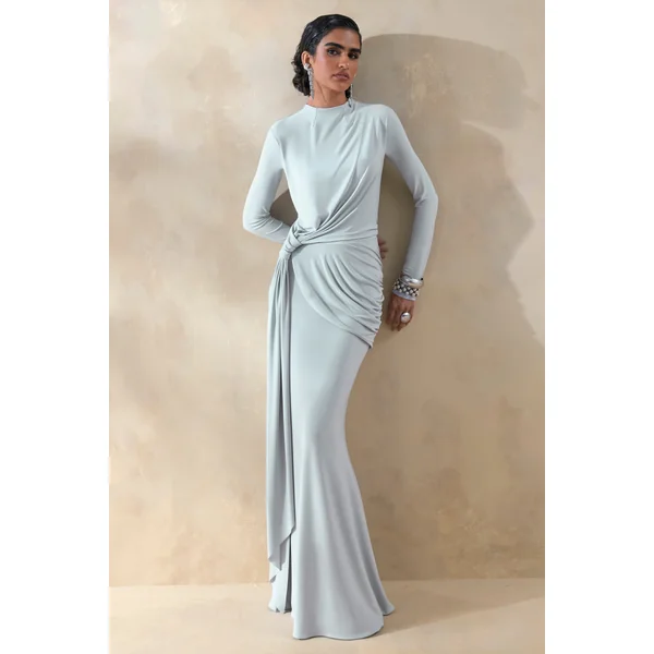 Kyrissa | Robe longue bleue à encolure montante et détails froncés